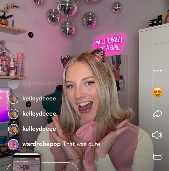 π€The Motley Cruise March 7th- CLASSIC REWIND - Picture 12 of 16